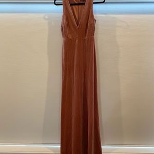 Stunning Luxury Mauve Velvet Sleeveless Maxi Dress